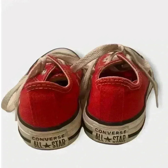 Converse red sneakers - Picture 6 of 6
